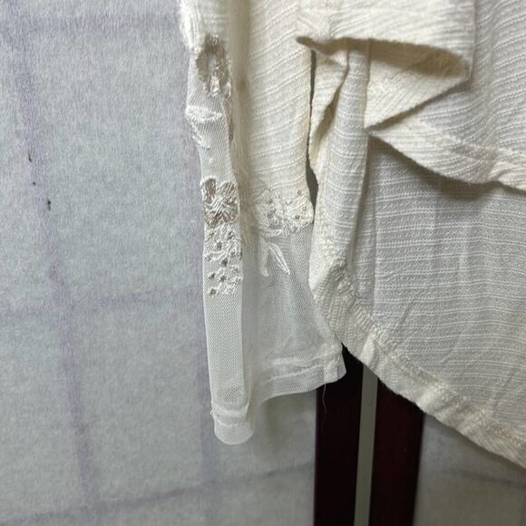 FREE PEOPLE SHEER,LACE‎ BEAUTIFUL BLOUSE SIZE S/P - Picture 3 of 9